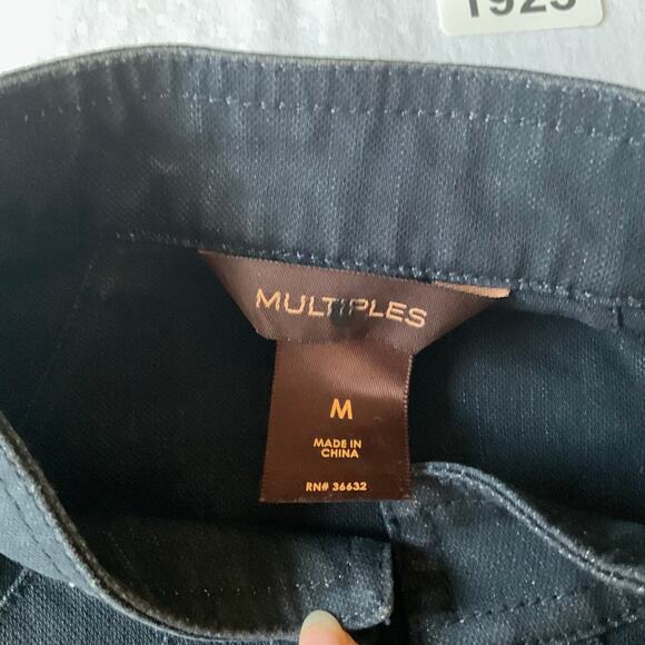 MULTIPLES Women’s Long Sleeve Denim Jacket size M, Blue, Embroidered Flowers - Picture 5 of 11